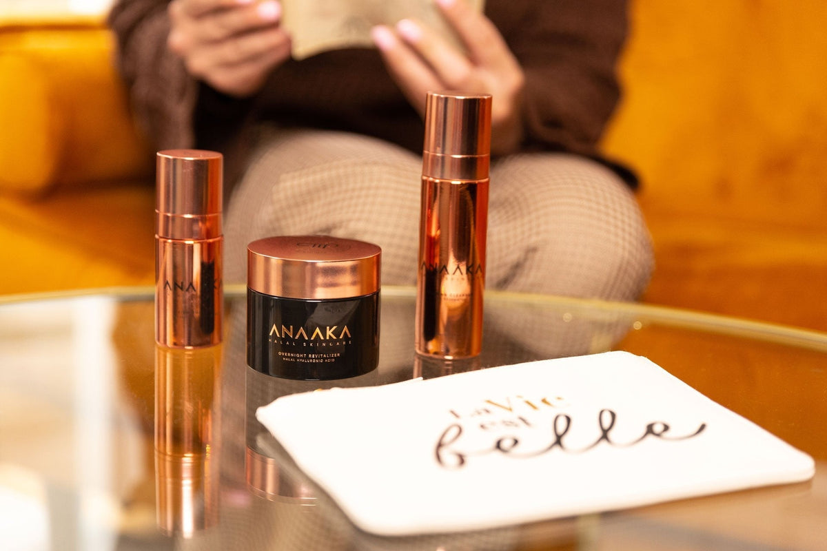 Essential oils in ANAAKA skincare