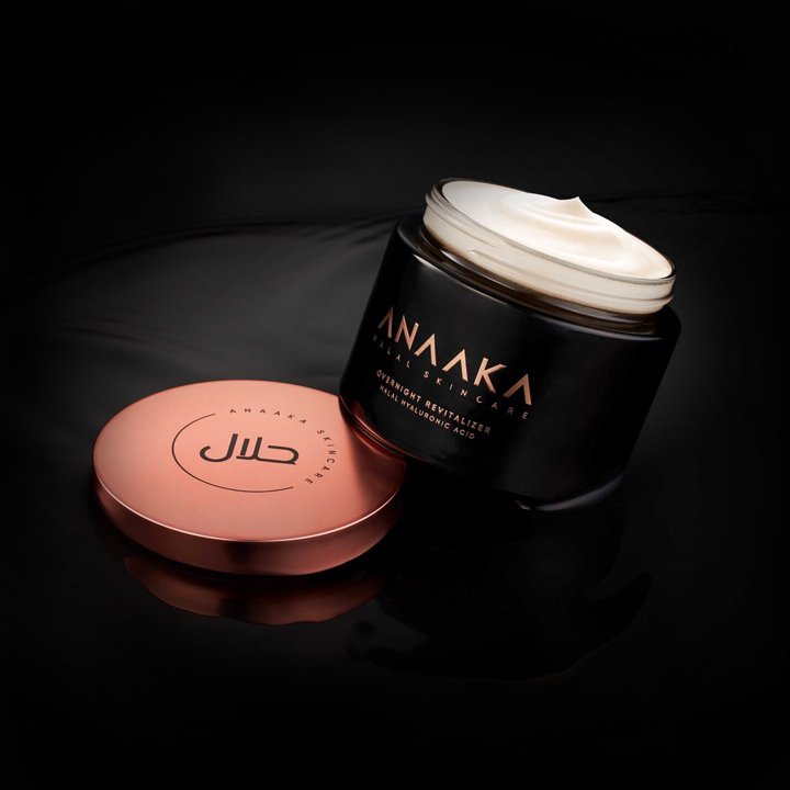 anaaka-overnight-revitalizer-hero2-scaledmobile